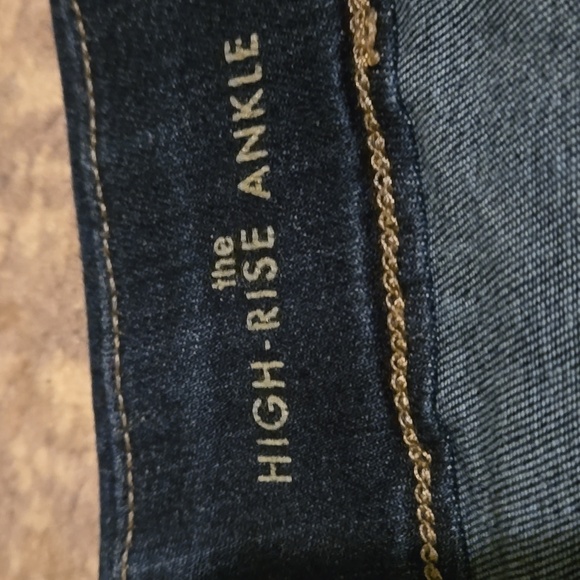 Liverpool High Rise Ankle Women's 8/29 Pull On Skinny Jeans Dark Wash - Picture 3 of 9